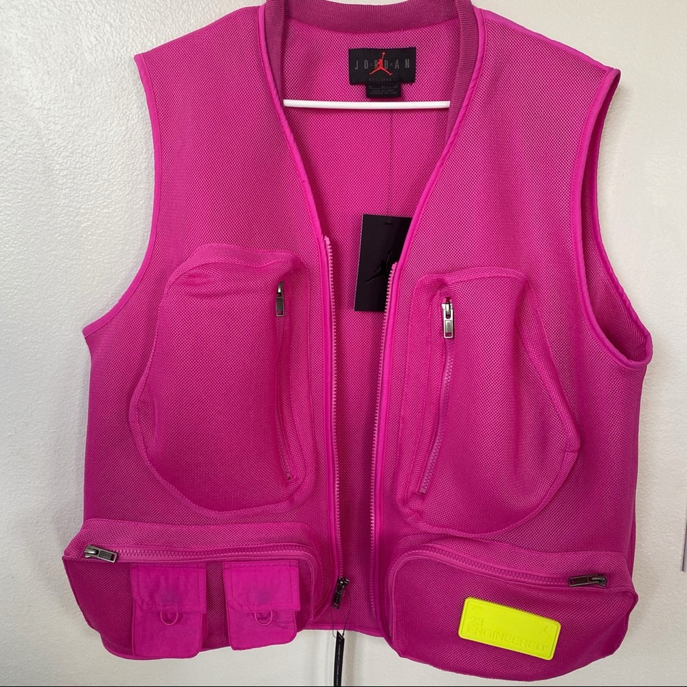 NWT Jordan Athletic Utility Vest in Fuchsia
